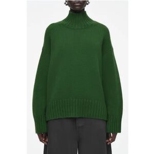 CHUNKY CASHMERE MOCK-NECK SWEATER